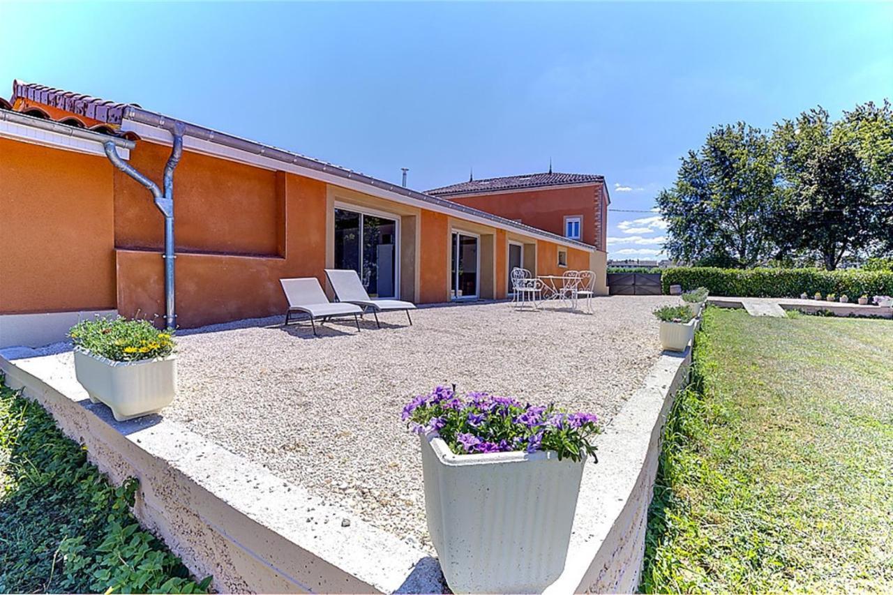 Domaine Des Jardins De La Saone Hotel Tournus Luaran gambar