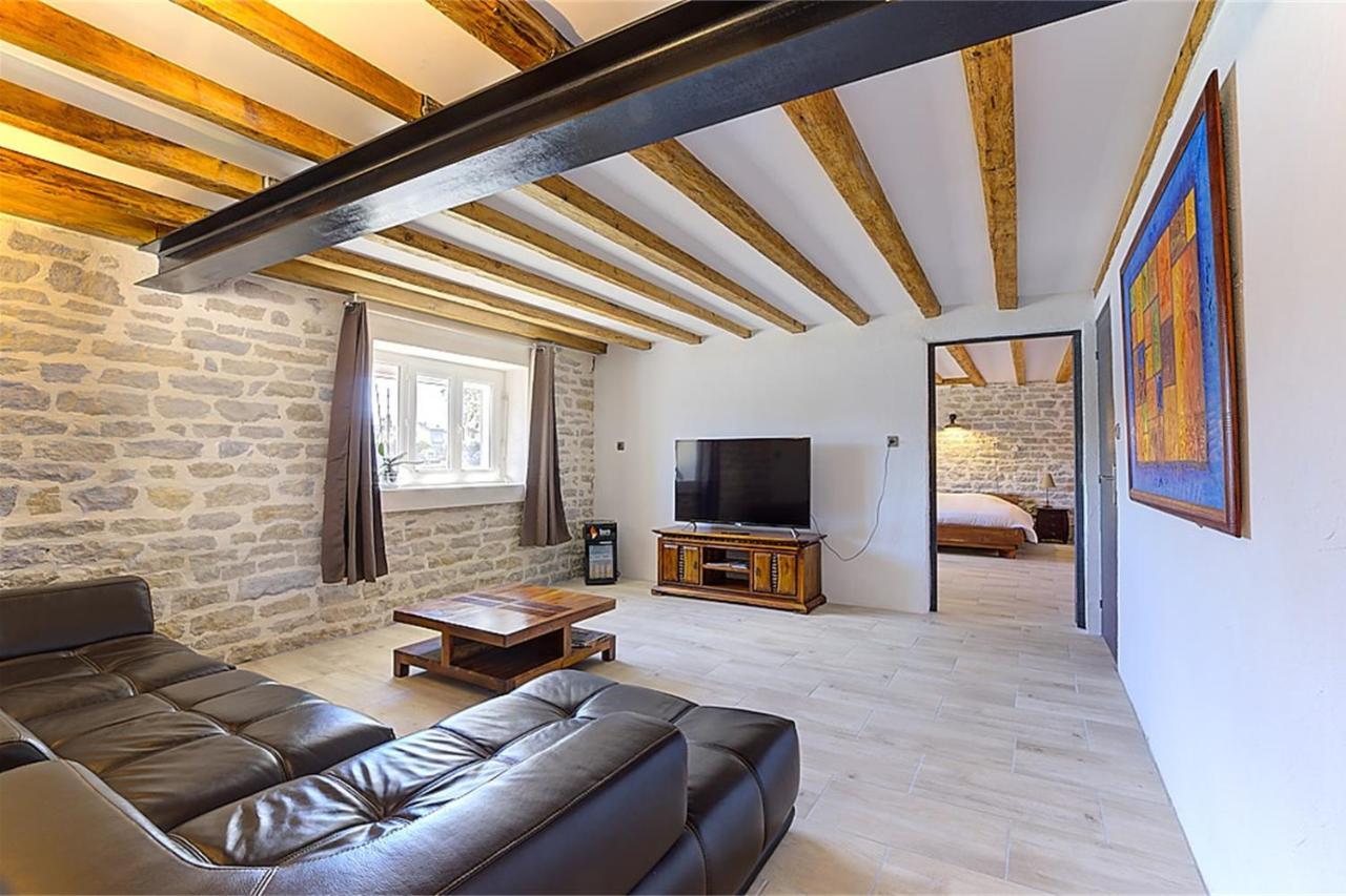 Domaine Des Jardins De La Saone Hotel Tournus Luaran gambar